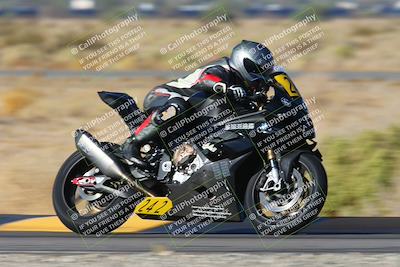 media/Nov-15-2024-CVMA Friday Practice (Fri) [[b142d29251]]/4-Group 4 and Trackday/Session 1 (Turn 14 Speed Pans)/